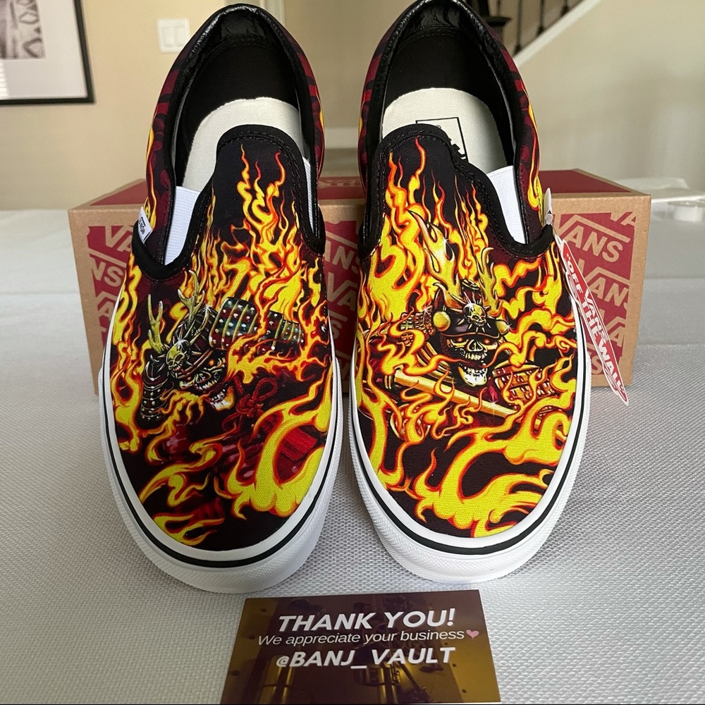 NWT MEN'S VANS CLASSIC SLIP ON SAMURAI SNEAKERS
